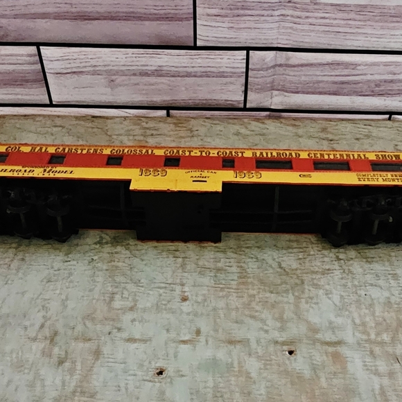 Athearn HO Scale 1:87 Col Hal Carten's RMC Centennial Show 72ft Observation Car - Picture 5 of 5